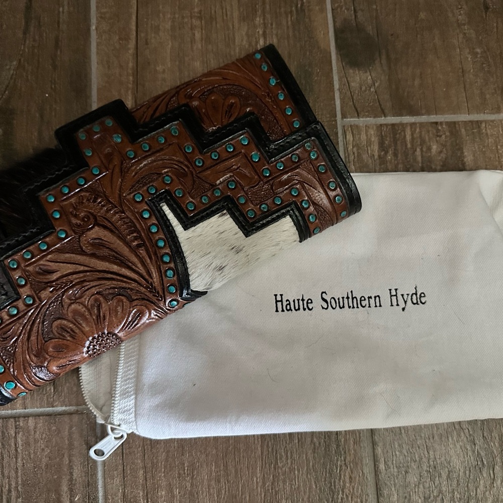 Haute Southern Hyde Brown and Turquoise Clutch